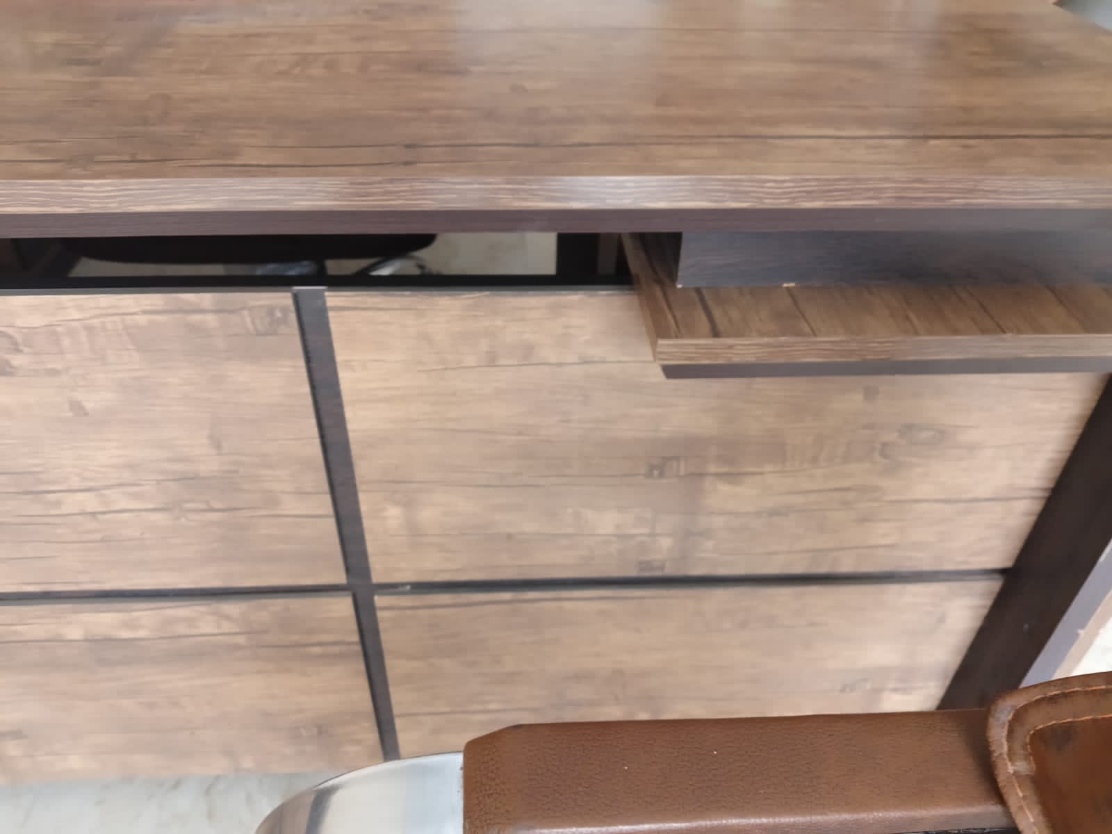 مكتب خشب استعمال خفيف